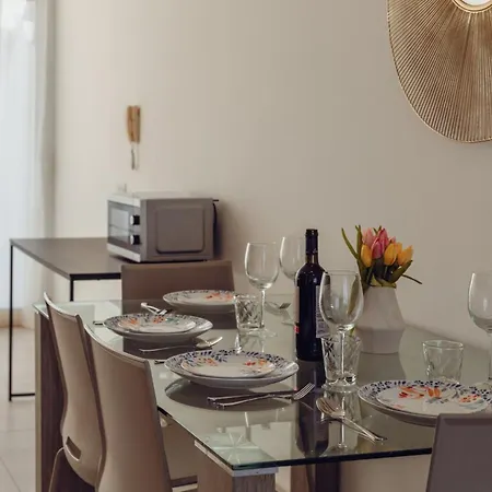 Contemporary 2br Duplex With Sunny Terrace Tal-Franciz