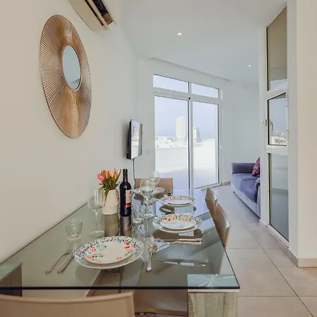Contemporary 2br Duplex With Sunny Terrace * Tal-Franciz